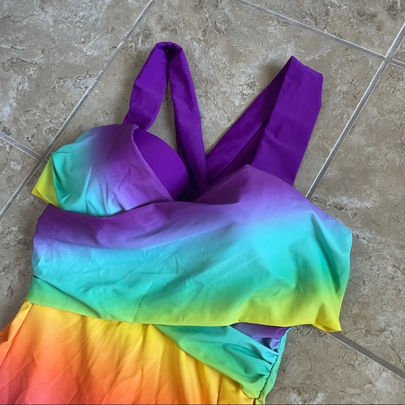 Rainbow Gradient Wrap Swim Top - Picture 3 of 7